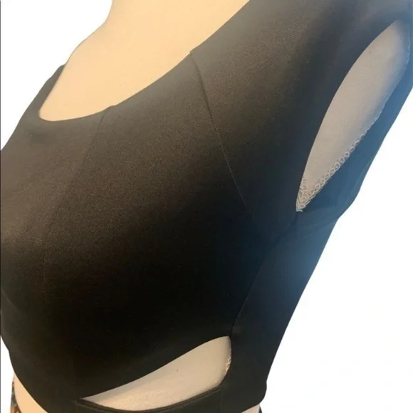 Zara White and Black Collection Cropped Top - Picture 3 of 8